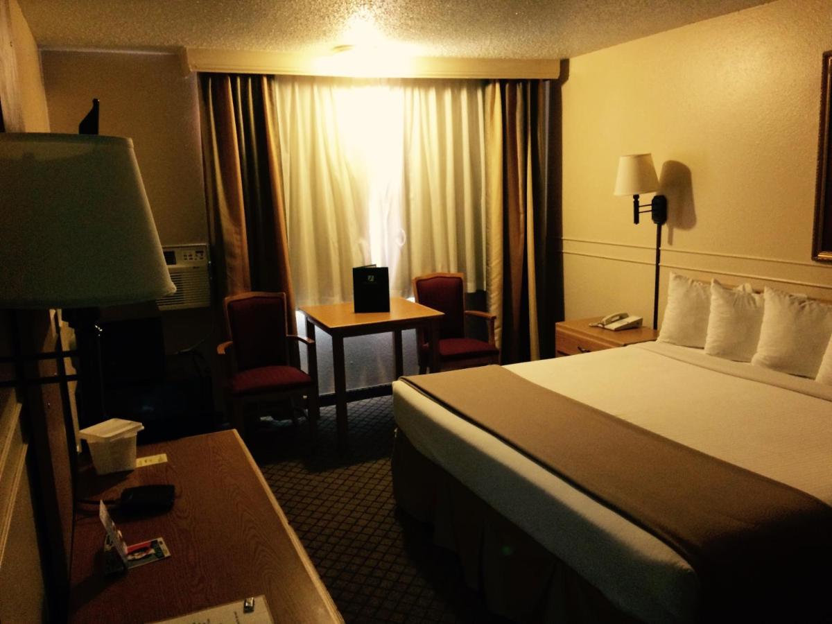 Adventure Inn - Гленвуд Спрингс Экстерьер фото